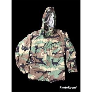 Military Field Jacket Cold Weather Woodland Camo Mens Small Regular Heavy Used